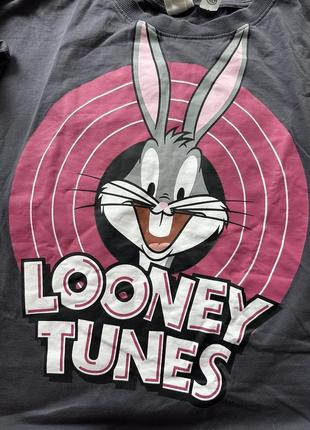 Футболка looney tunes