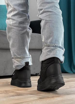 Стильні теплі та зручні чорні жіночі дутики,зимові черевики дуті,екохутро,жіноче...