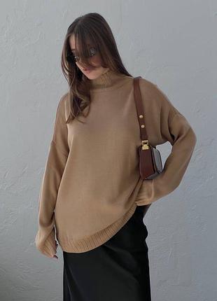 Удлиненный свитер свободного кроя