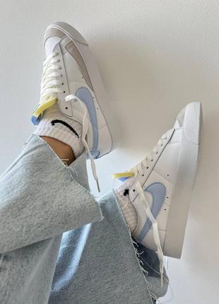 Женские кроссовки nike blazer low white blue найк блейзер на платформе кожаные