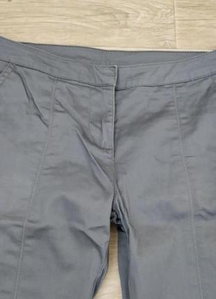 Серые прямые брюки4 фото