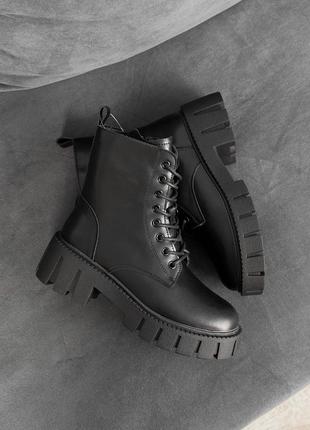 Трендовые стильные черные женские ботинки зимние,на массивной подошве, кожаные/кожа-женская обувь зима5 фото