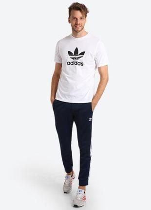 Мужские спортивные штаны adidas adicolor sst7 фото