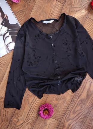 Шифонова блуза з вишивкою