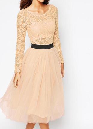 Персиковое платье с кружевным верхом и фатиновой юбкой. роскошь от rare london s2 фото