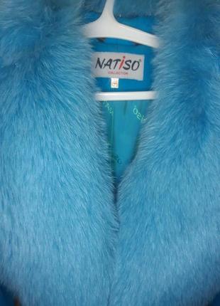 Пальто бирюзово-голубое зимнее с мехом5 фото