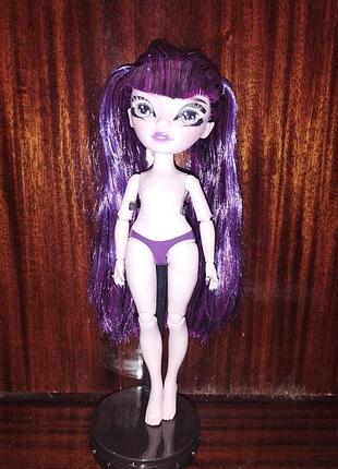 Rainbow high рейнгов хай кукла кучья demi batista