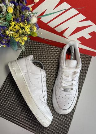 Оригинальные кроссовки nike air force