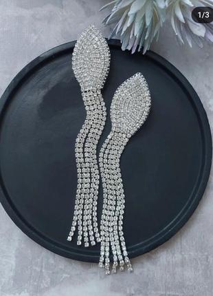 Длинные стразовые серьги клипсы ручной работы