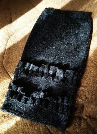 Теплая необычная черная вязанная миди юбка с рюшами и люрексом lost ink4 фото