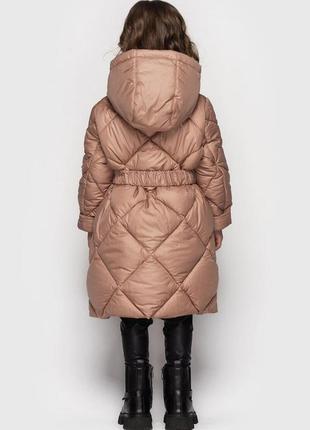 Качественное детское зимнее пальто из стеганой плащевки для девочки2 фото