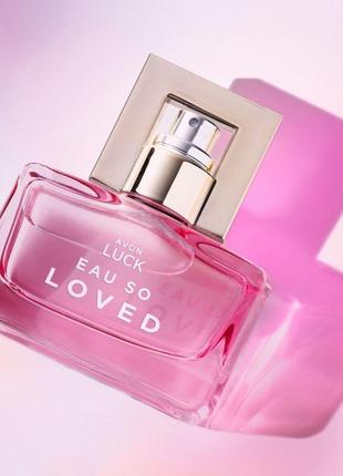 Жіноча парфумна вода avon luck eau so loved, 30 мл (ейвон лак ловед, ейвон лук ловед)3 фото