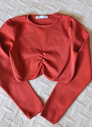 Zara кроп топ.