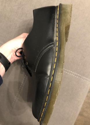 Оригинальный dr.martens-взути пару раз!!