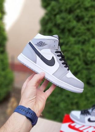Шикарные женские зимние кроссовки "nike air Licht jordan 1 high"2 фото