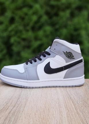 Шикарные женские зимние кроссовки "nike air jordan 1 high"4 фото