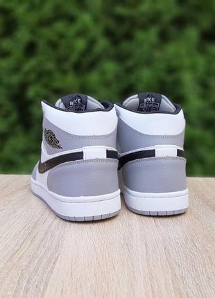 Шикарные женские зимние кроссовки "nike air jordan 1 high"6 фото