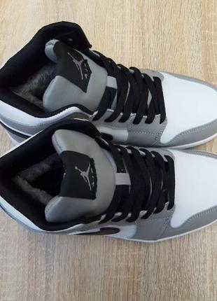 Шикарные женские зимние кроссовки "nike air Licht jordan 1 high"9 фото