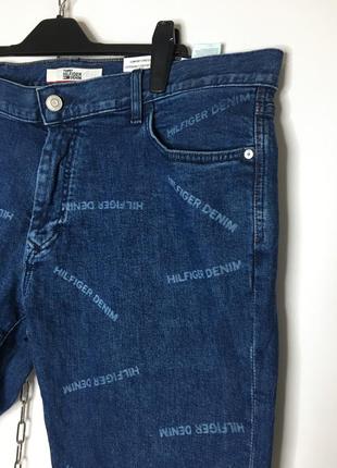 Оригинальные очень крутые монограммные джинсы tommy hilfiger denim из новых коллекций3 фото