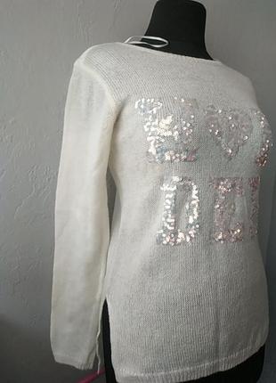 Красивый,тепленький свитерок с паетками2 фото
