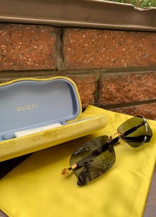 Круті сонцезахисні окуляри gucci