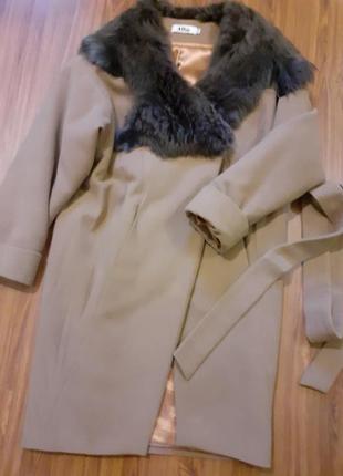 Пальто шерстяное утепленное из натур. мехом альпаки, размер s2 фото