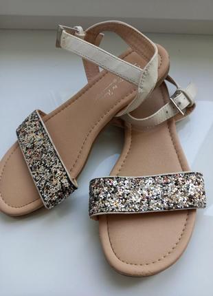 Босоножки искусственная кожа с блестящими