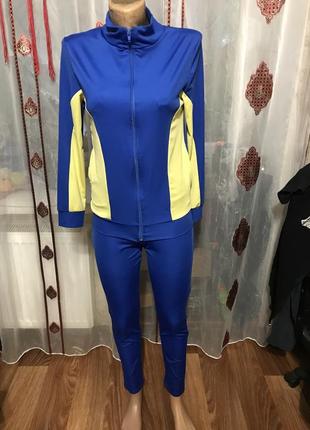 Спортивный костюм на рост 152/158