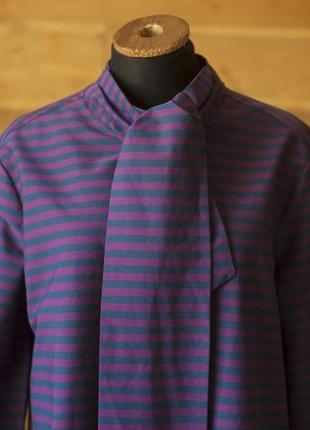 Фіолетово синя блузка в смужку з коміром бантом жіноча tonno&panna, розмір l2 фото