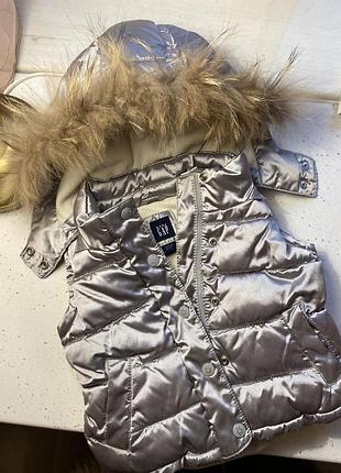 Жилетка gap 12-18 мес