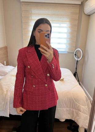 Твидовый пиджак фуксия