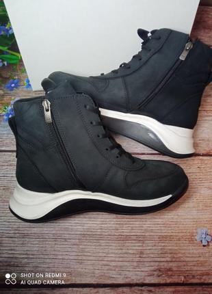 Женские демисезонные замшевые ботинки туречня. ботинки3 фото