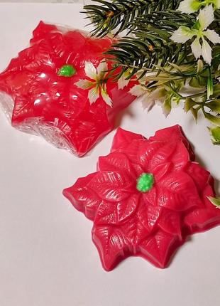 Цветок пуансетия - символ редва, удлиненное мыло ручной работы с растительными и эфирными маслами