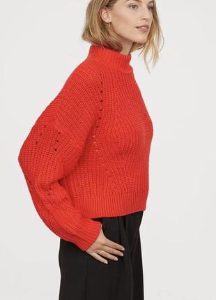 Яркий свитер h&m с хорошим составом, качественный1 фото
