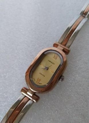 Часы кварцевые женские "орион"