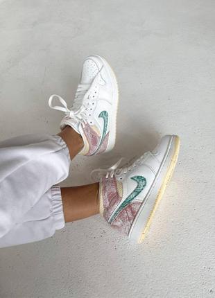 Женские кроссовки nike air jordan 1 retro mid ice cream снижка sale / smb