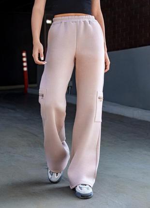 Штани жіночі трикотажні, теплі на флісі, з кишенями карго, у стилі кежуал, штани, бежеві