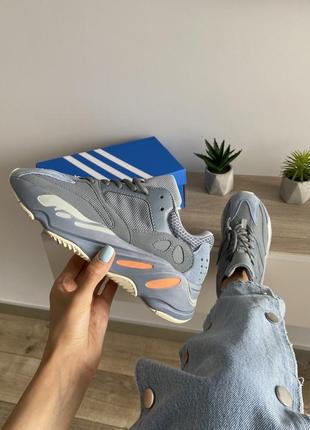 Женские adidas yeezy boost 70010 фото