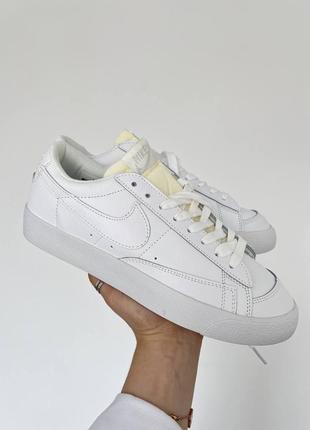 Куда женские nike blazer в белом цвете6 фото