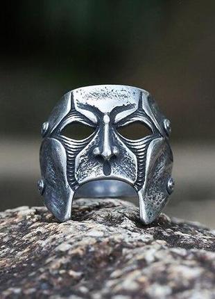 Кольцо печатка перстень мужское стальное hidmask из медицинской нержавеющей стали с маской 202 фото