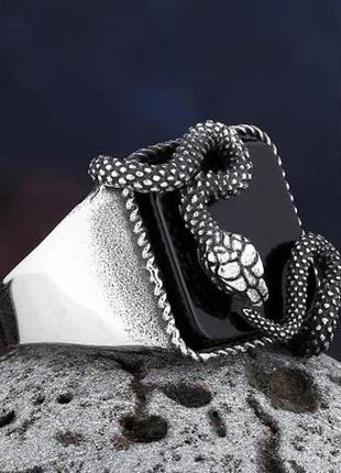 Кільце печатка перстень чоловіче сталеве black snake з медичної неіржавної сталі з чорним каменем і змією3 фото