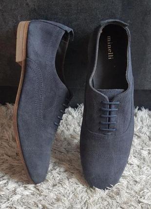 Шкіряні туфлі