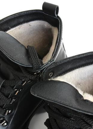 Брутальные кожаные ботинки на платформе зимняя женская обувь демисезонная cosmo shoes mira black9 фото