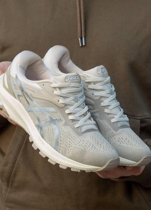Чоловічі кросівки asics flytefoam beige 41
