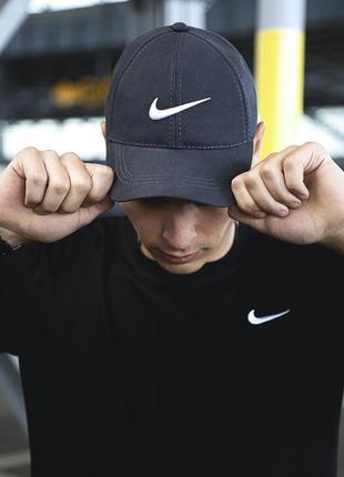 Кепка nike серая белый лого