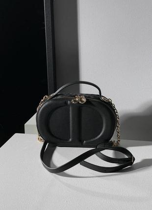 Черная женская сумка christian dior sugnature oval camera textile6 фото