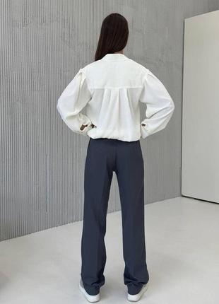 Женские классические брюки о трелками графитовые 3004-104 фото