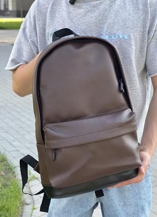 Классический стильный рюкзак city в фактурной коричневой экокожи1 фото
