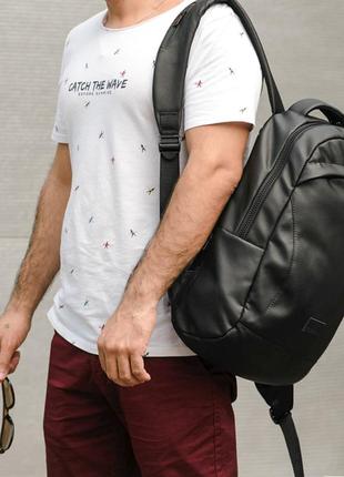 Мужской кожаный рюкзак slim для ноутбука городской для города спортивный портфель s