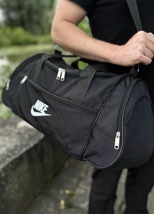 Спортивная черная сумка. сумка для тренировок, поездок2 фото